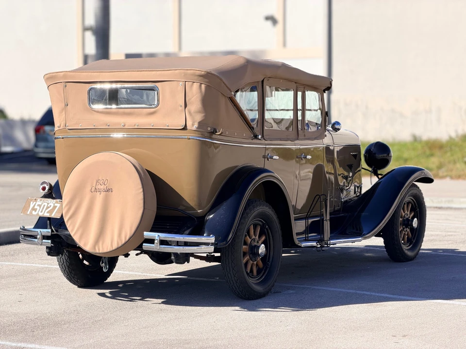 1930 Chrysler - Image 24 of 31
