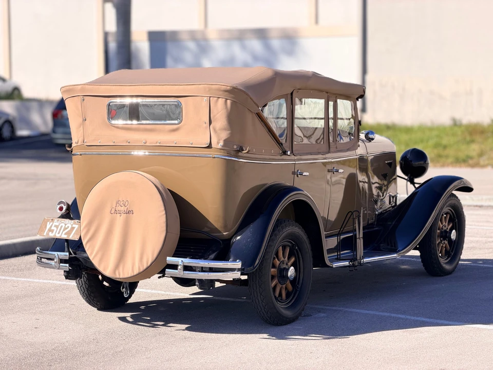 1930 Chrysler - Image 25 of 31