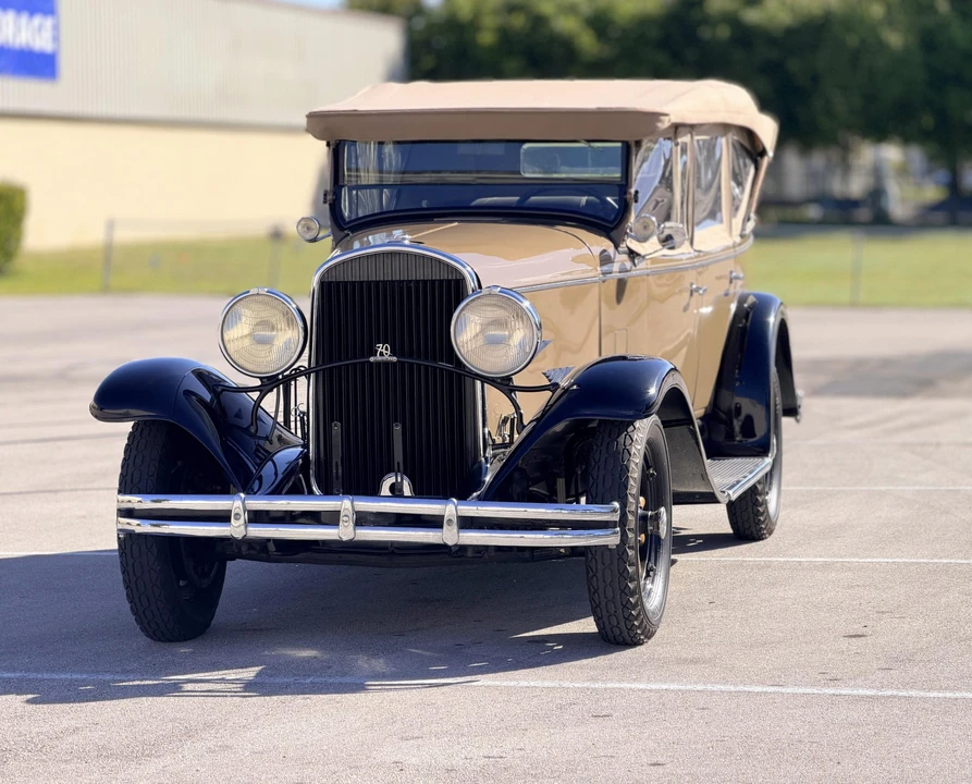 1930 Chrysler - Image 2 of 31