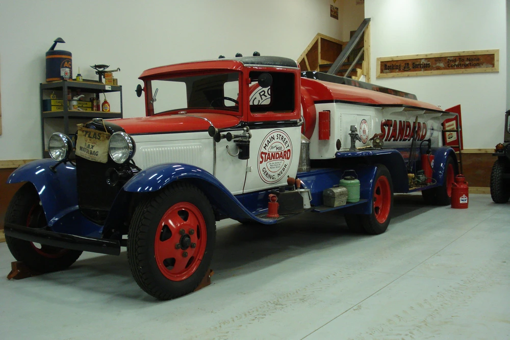 1930 Ford Model A Pickup & Model AA - Image 2 of 6
