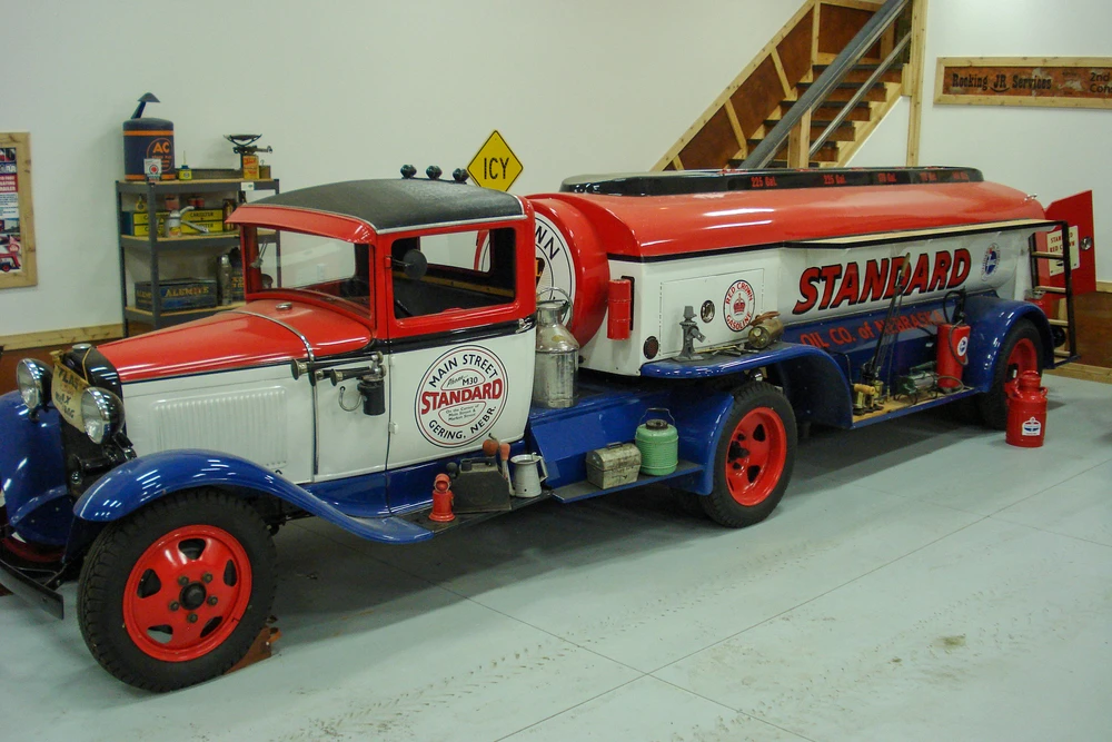 1930 Ford Model A Pickup & Model AA - Image 6 of 6