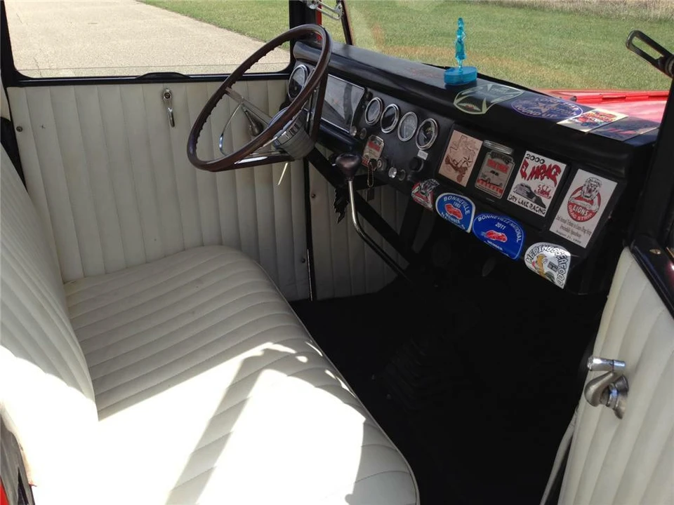 1930 Ford Model A Pickup & Model AA - Image 4 of 5