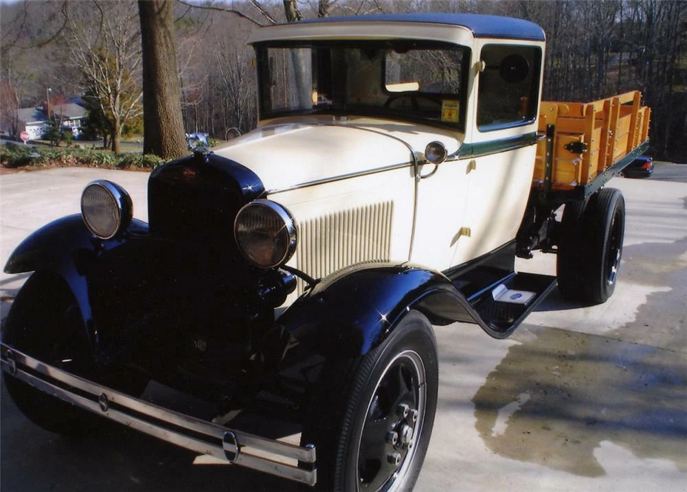 1930 Ford Model A Pickup & Model AA - Image 2 of 4