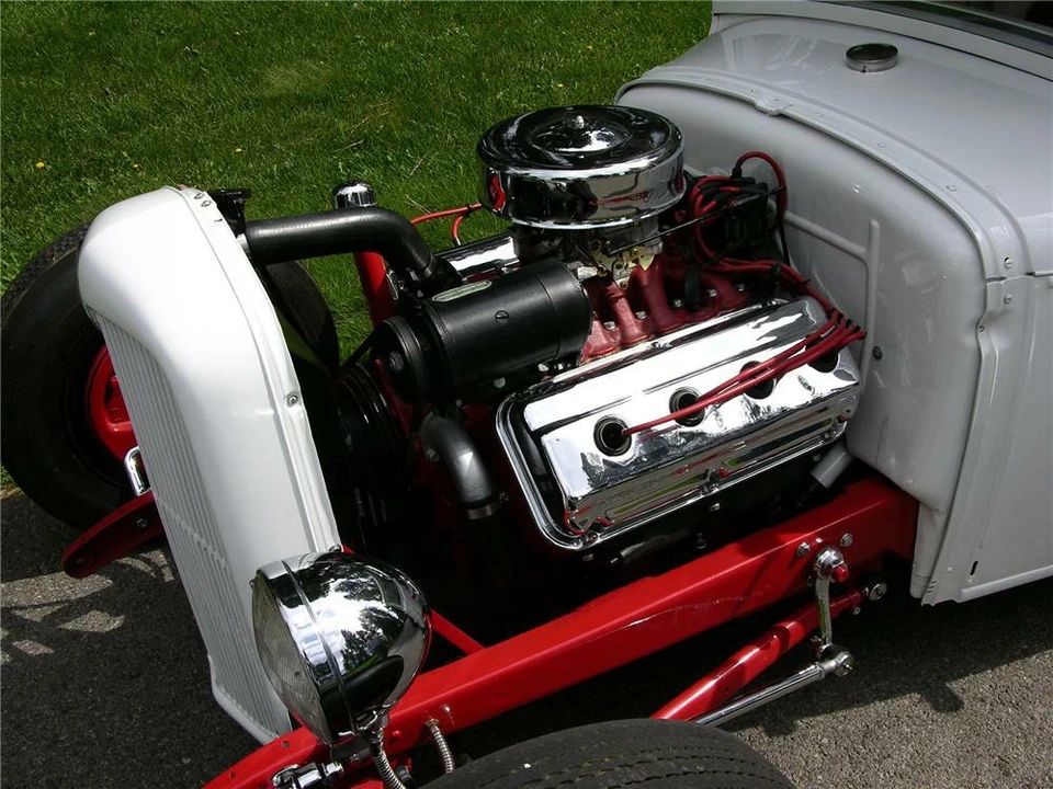1930 Ford Model A Pickup & Model AA - Image 3 of 5
