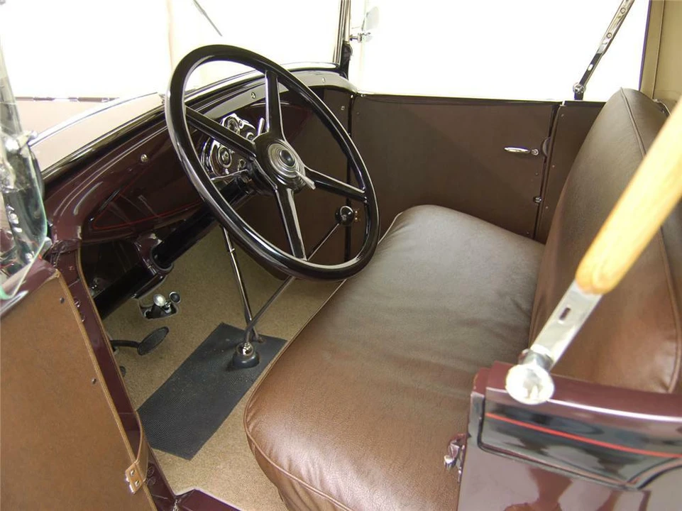 1930 Ford Model A Pickup & Model AA - Image 4 of 5