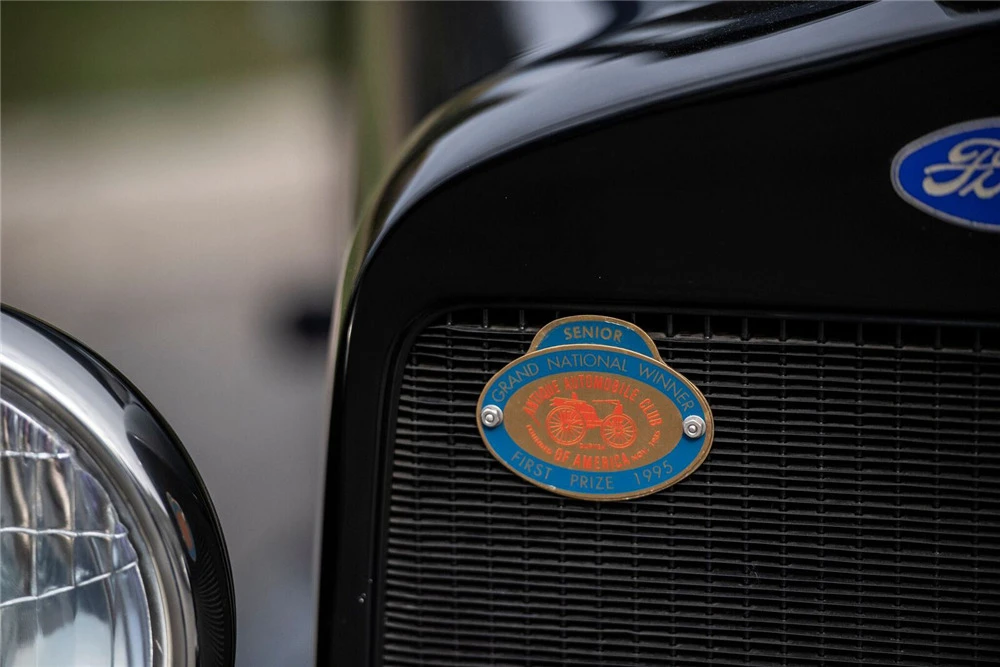 1930 Ford Model A Pickup & Model AA - Image 5 of 7