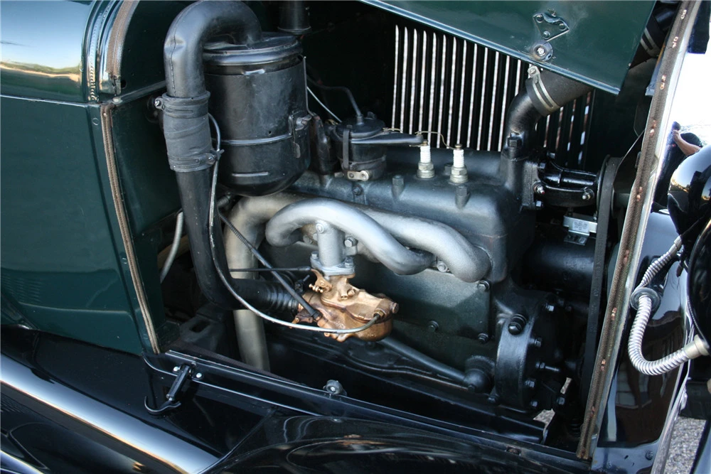 1930 Ford Model A Pickup & Model AA - Image 3 of 6