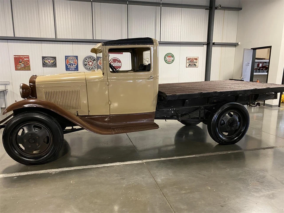 1930 Ford Model A Pickup & Model AA - Image 8 of 15