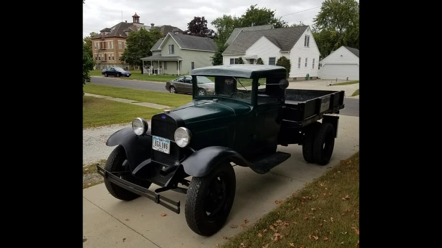1930 Ford Model A Pickup & Model AA - Image 4 of 6