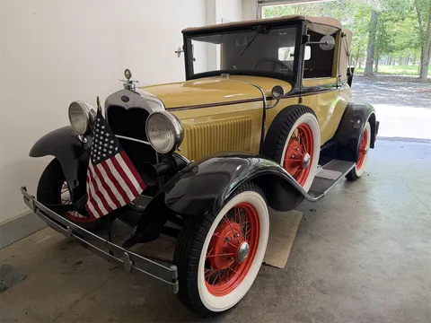 1930 Ford Cabriolet
