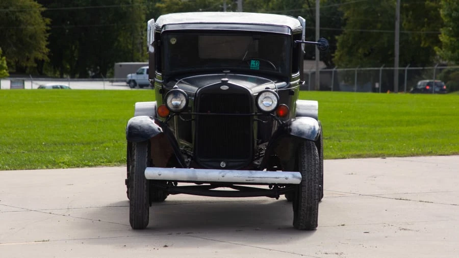 1930 Ford Model A Pickup & Model AA - Image 9 of 12