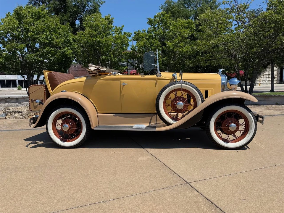 1930 Ford Standard & Deluxe & Super Deluxe - Image 3 of 13
