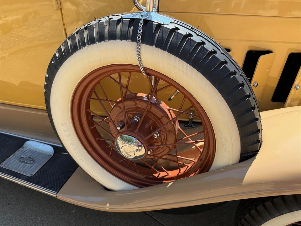 1930 Ford Standard & Deluxe & Super Deluxe - Image 13 of 13