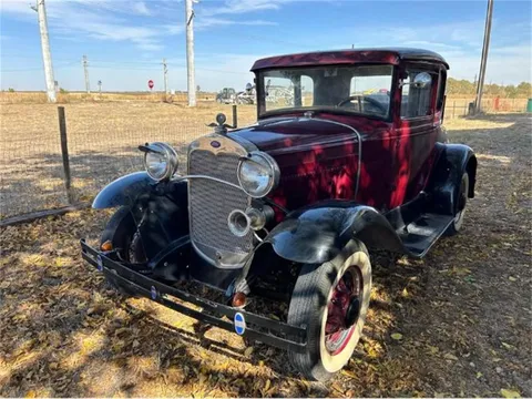 1930 Ford Model A 5-Window Coupe