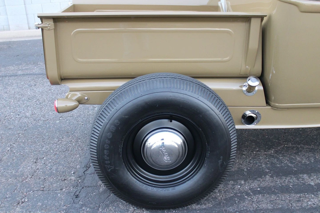 1930 Ford Model A Pickup & Model AA - Image 5 of 21