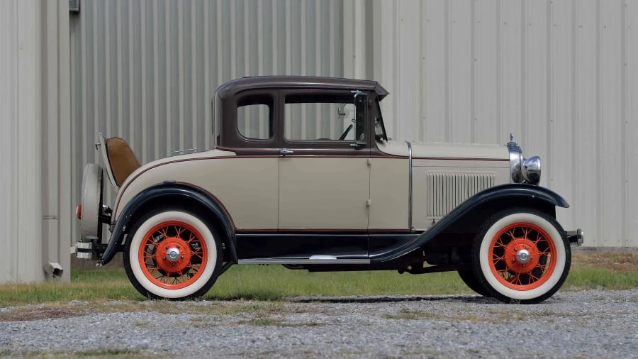 1930 Ford Model A - Image 2 of 12