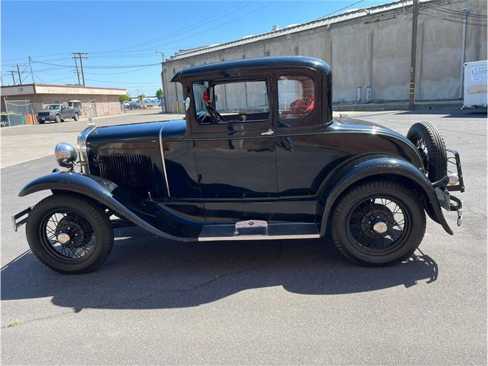 1930 Ford Model A - Image 2 of 31