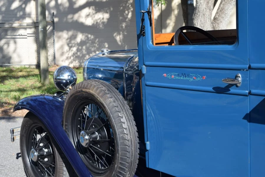 1930 Ford Model A Pickup & Model AA - Image 3 of 11