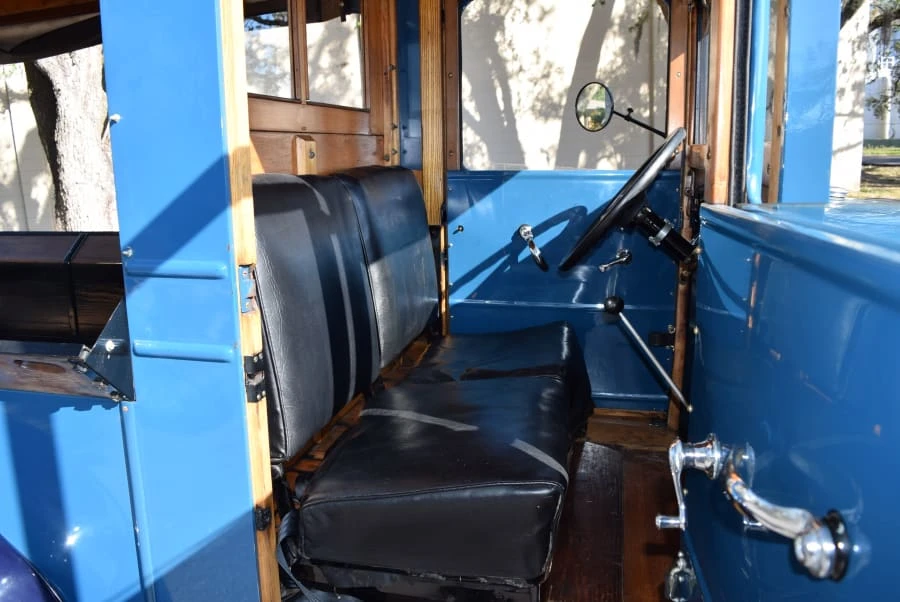 1930 Ford Model A Pickup & Model AA - Image 8 of 11