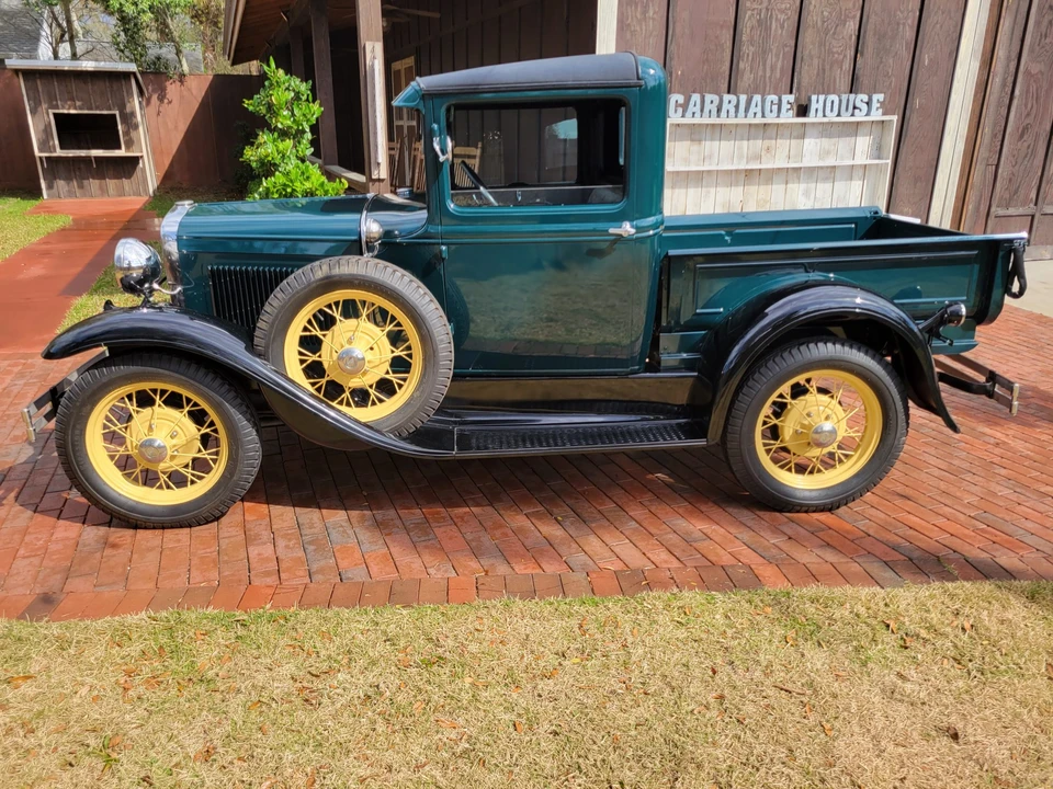 1930 Ford Model A Pickup & Model AA - Image 4 of 31