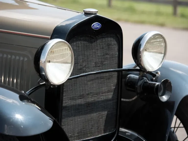 1930 Ford Model A Pickup & Model AA - Image 8 of 13