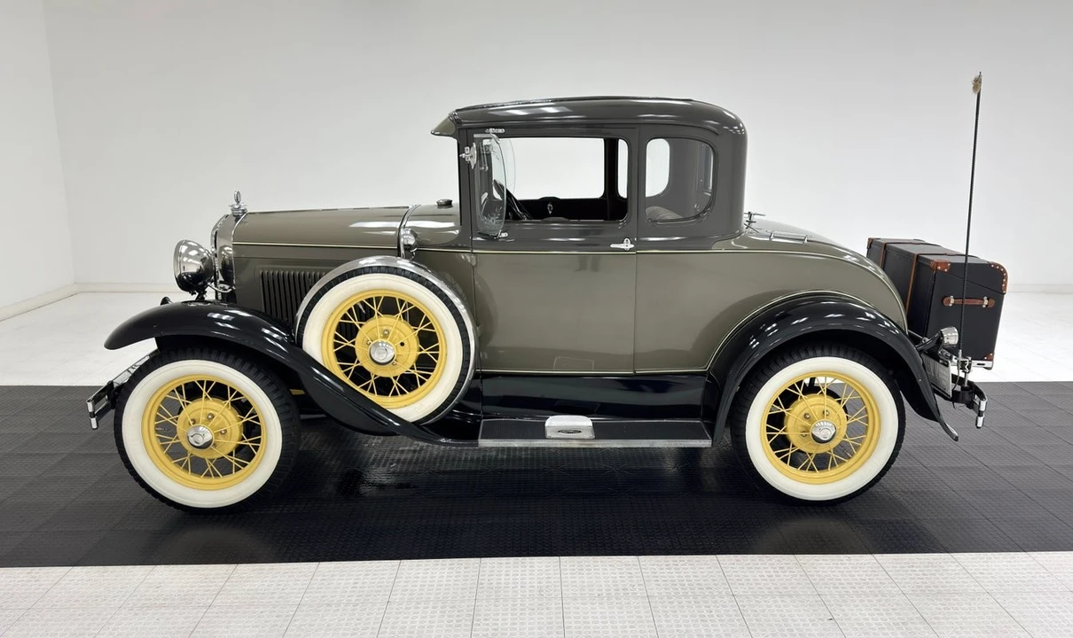 1930 Ford Model A - Image 2 of 21