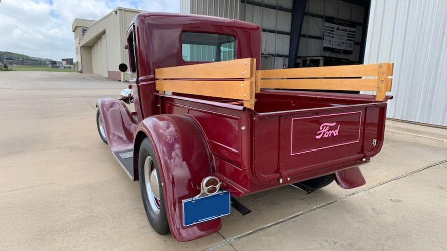 1930 Ford Model A Pickup & Model AA - Image 8 of 14
