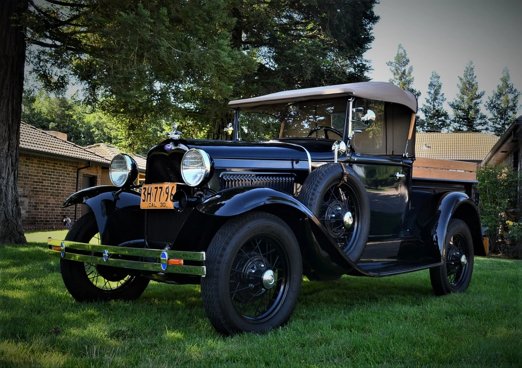 1930 Ford Model A Pickup & Model AA - Image 7 of 31