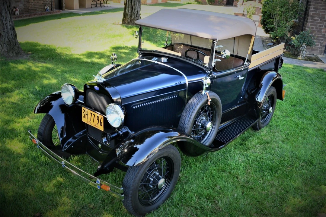 1930 Ford Model A Pickup & Model AA - Image 6 of 31