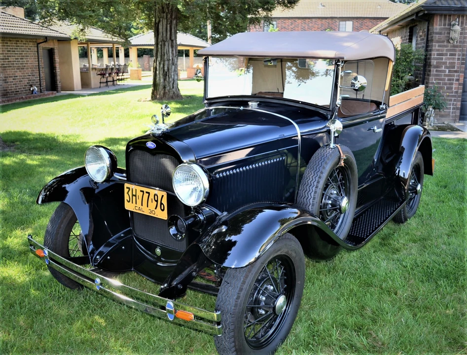 1930 Ford Model A Pickup & Model AA - Image 5 of 31