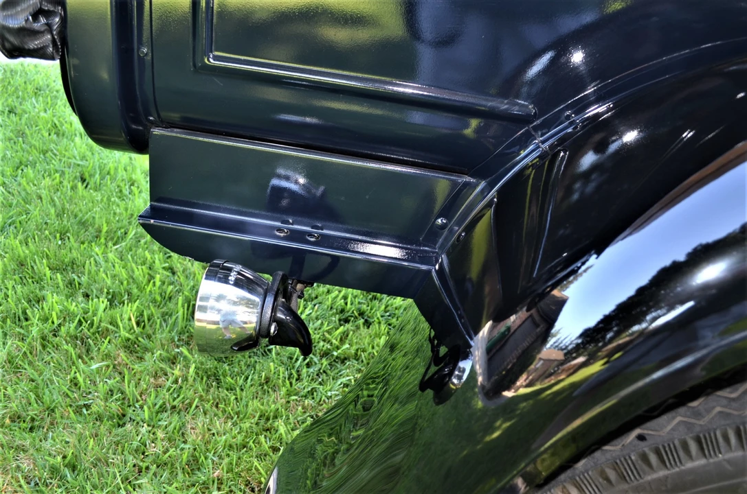 1930 Ford Model A Pickup & Model AA - Image 24 of 31