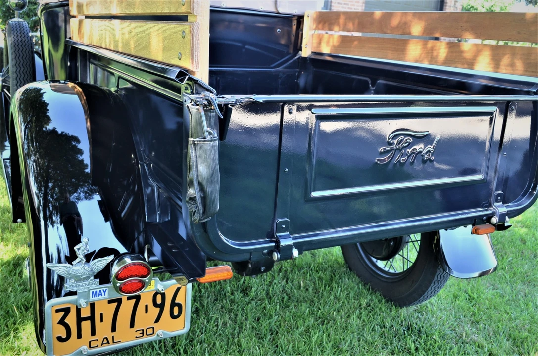 1930 Ford Model A Pickup & Model AA - Image 15 of 31
