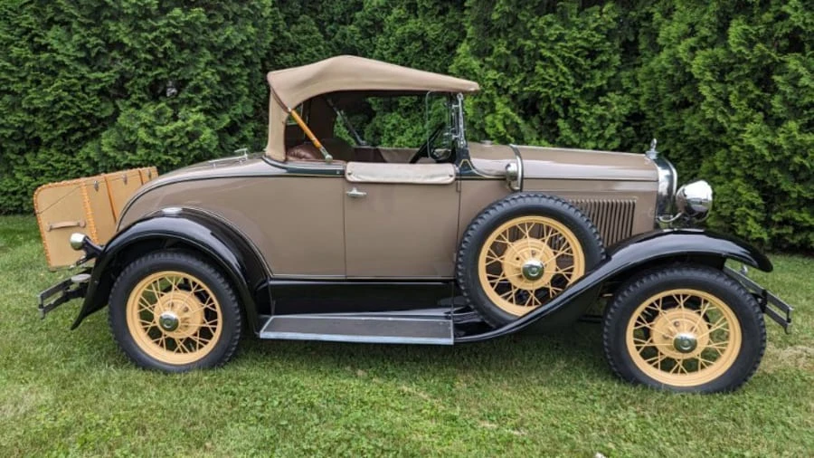 1930 Ford Model A - Image 2 of 11