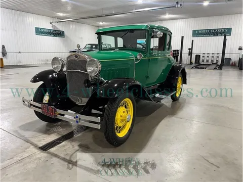 1930 Ford Model A Deluxe Coupe