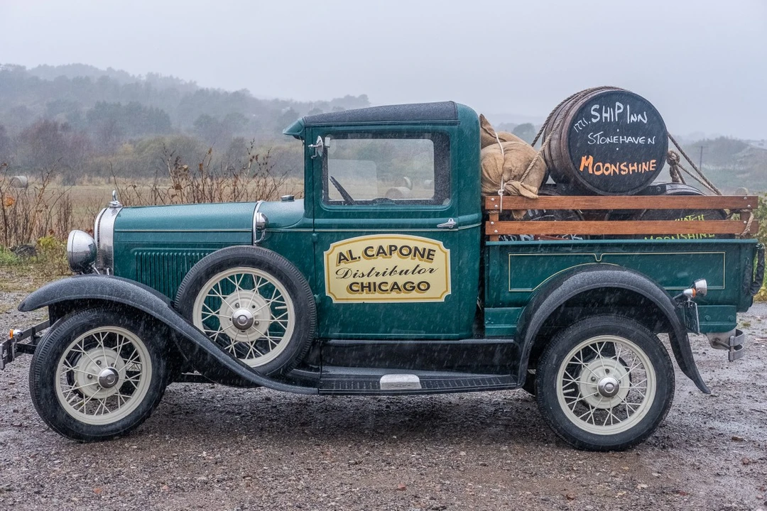 1930 Ford Model A Pickup & Model AA - Image 5 of 30