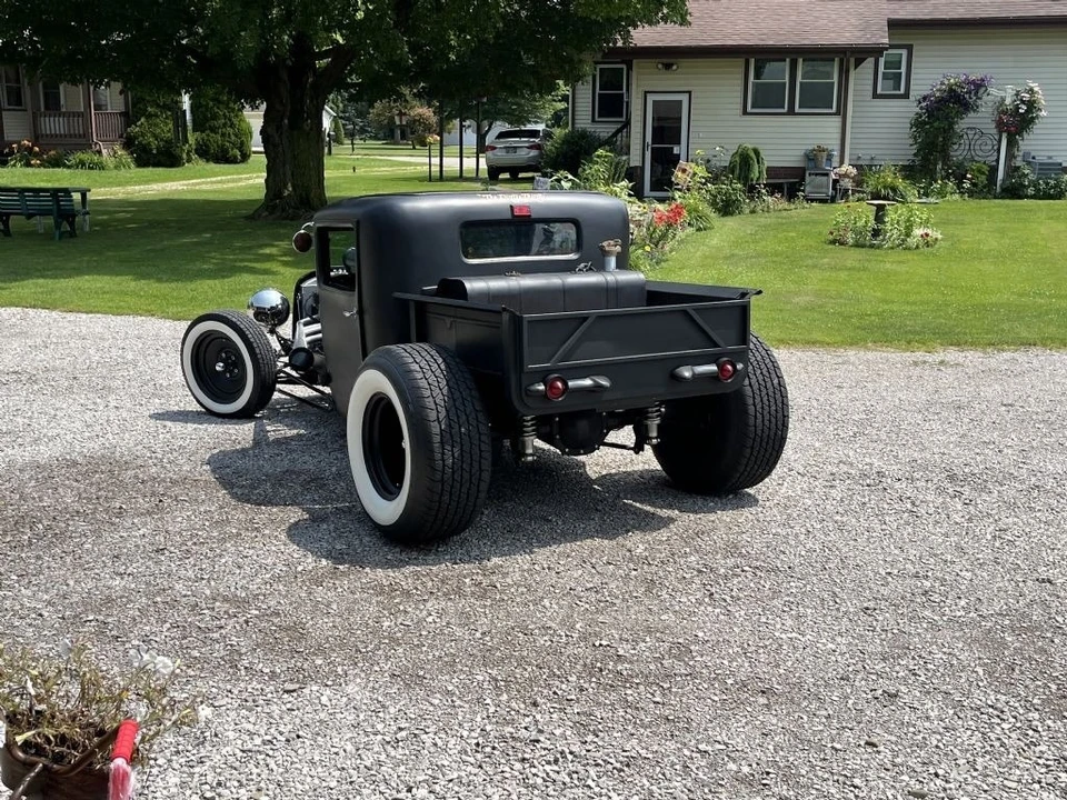 1930 Ford Model A Pickup & Model AA - Image 3 of 16