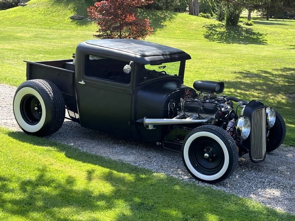 1930 Ford Model A Pickup & Model AA - Image 5 of 16