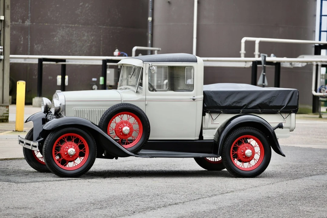1930 Ford Model A Pickup & Model AA - Image 8 of 30