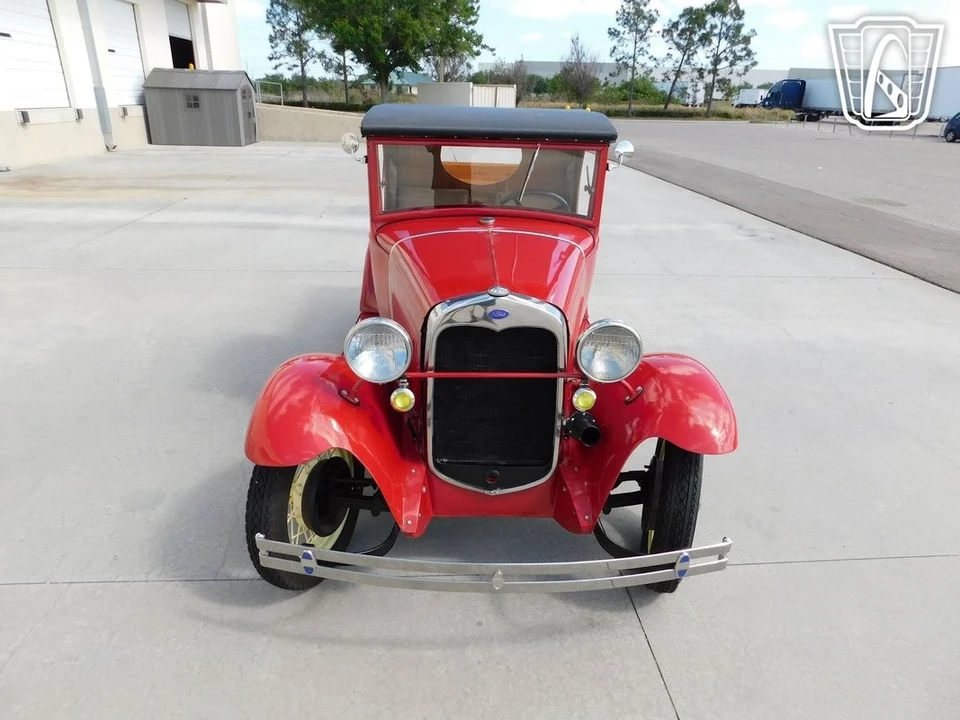 1930 Ford Model A Pickup & Model AA - Image 7 of 12