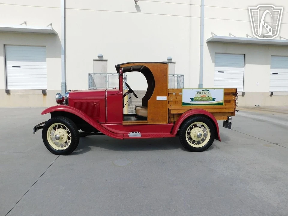 1930 Ford Model A Pickup & Model AA - Image 5 of 12