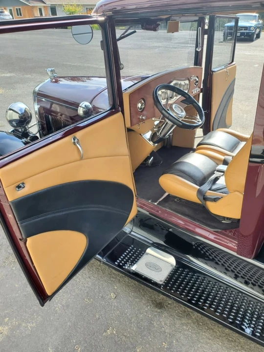 1930 Ford Model A Pickup & Model AA - Image 6 of 9