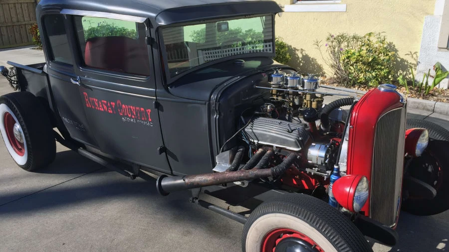 1930 Ford Model A Pickup & Model AA - Image 4 of 5
