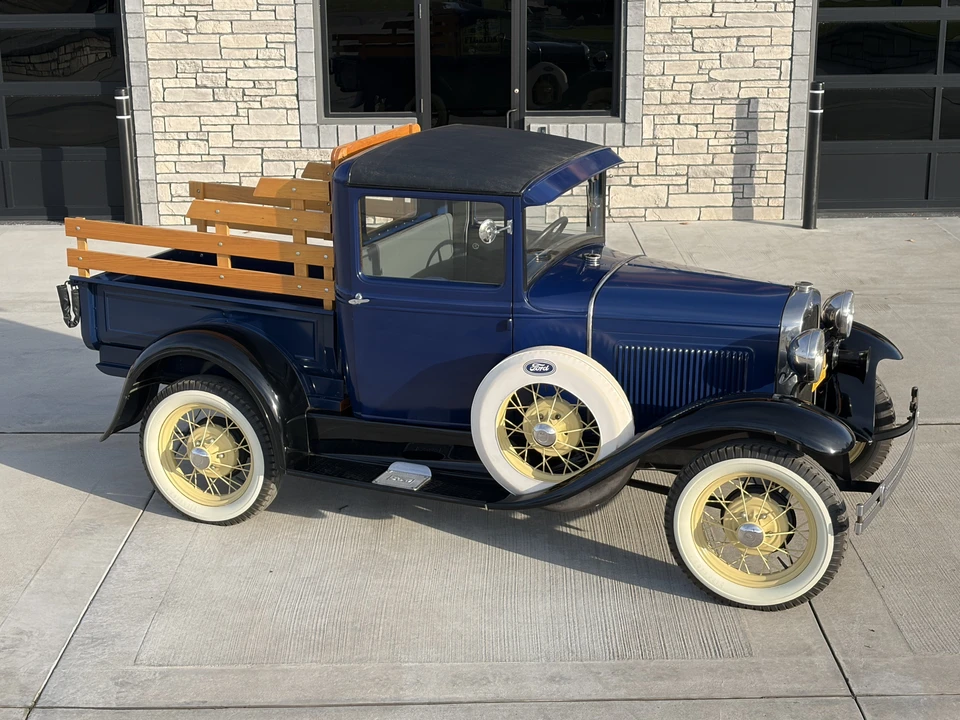 1930 Ford Model A Pickup & Model AA - Image 3 of 31