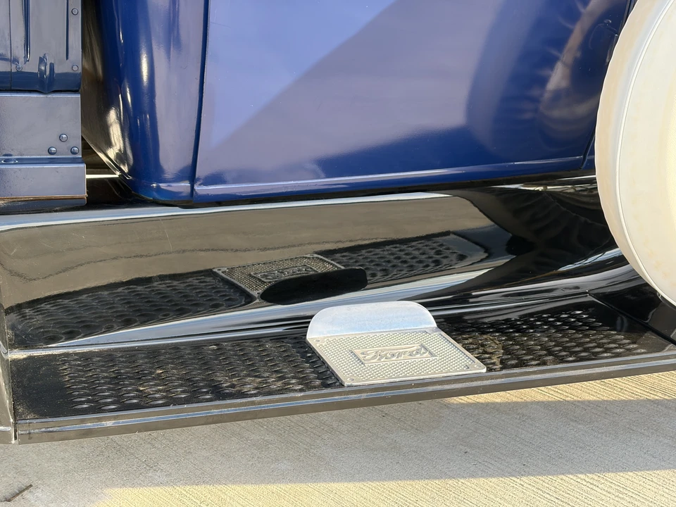 1930 Ford Model A Pickup & Model AA - Image 23 of 31