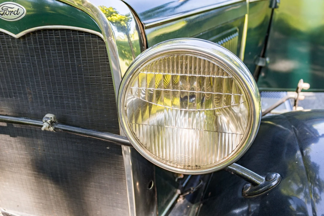 1930 Ford Model A Pickup & Model AA - Image 14 of 31
