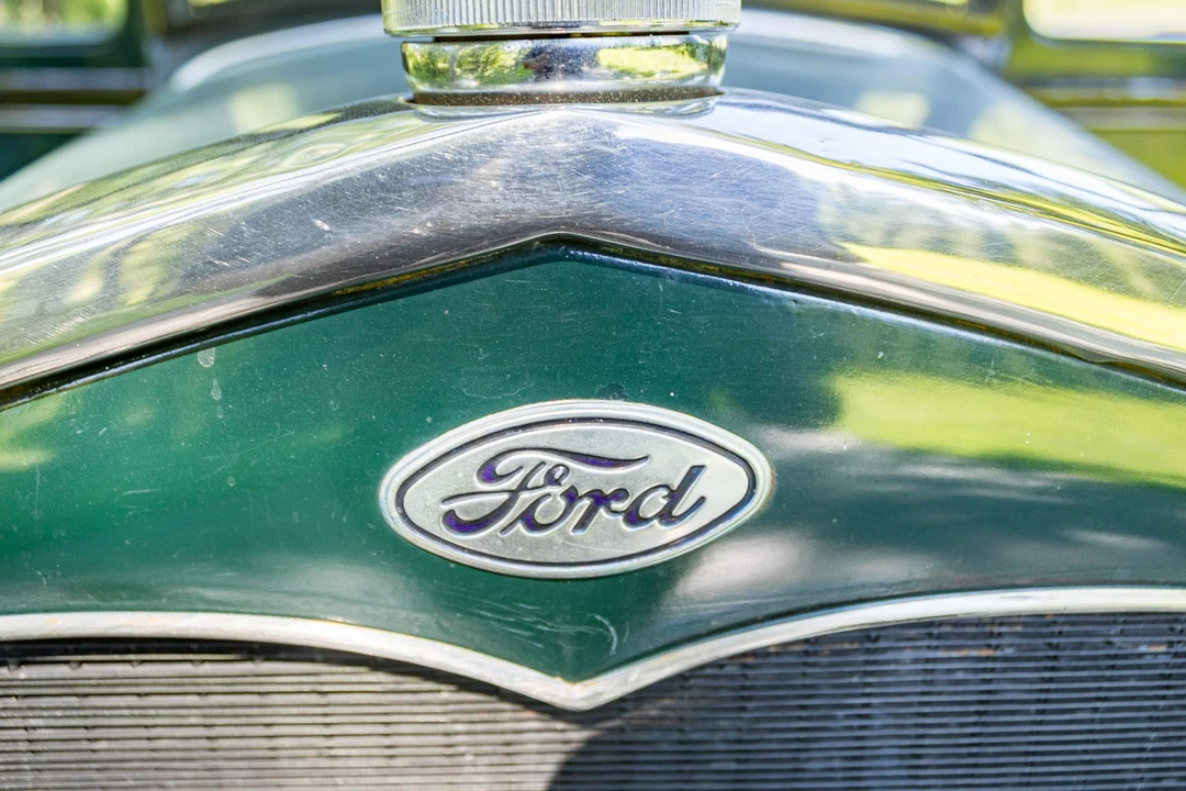 1930 Ford Model A Pickup & Model AA - Image 23 of 31