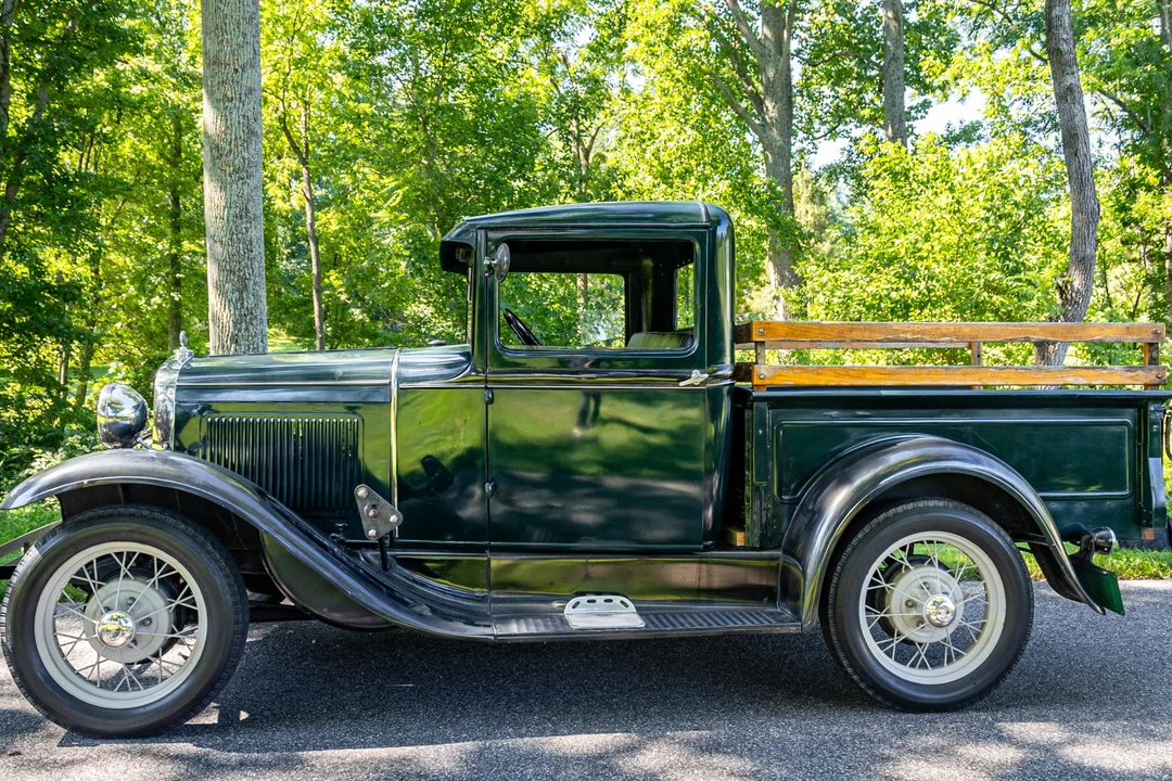 1930 Ford Model A Pickup & Model AA - Image 5 of 31