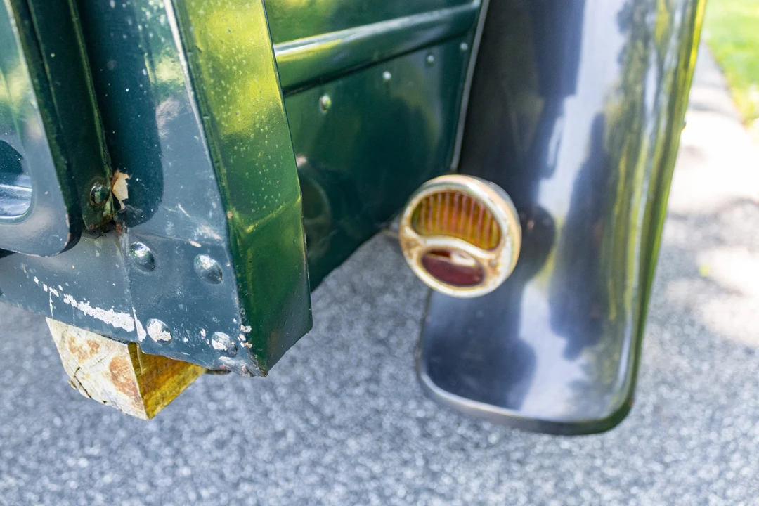 1930 Ford Model A Pickup & Model AA - Image 19 of 31