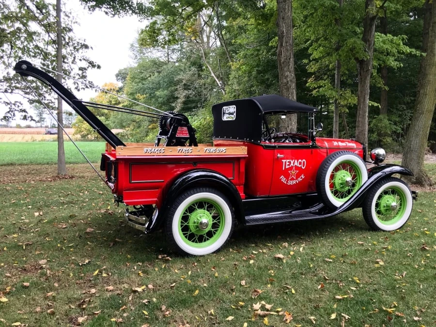 1930 Ford Model A Pickup & Model AA - Image 9 of 12