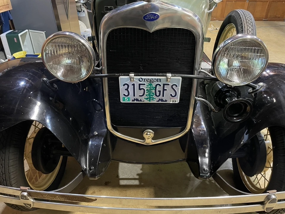 1930 Ford Model A Pickup & Model AA - Image 19 of 31